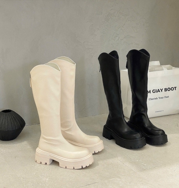 CC45-Boot gối cổ V 2025