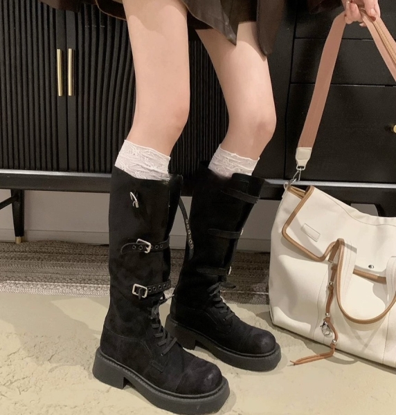 CC56-Boot gối da lộn Akina