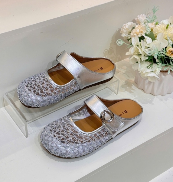 SS92-Sục lưới Daria