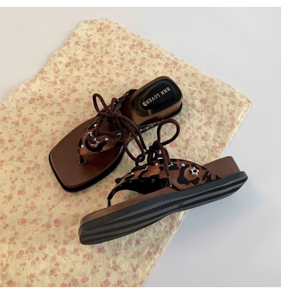 SS13-Dép xỏ ngón Fallon